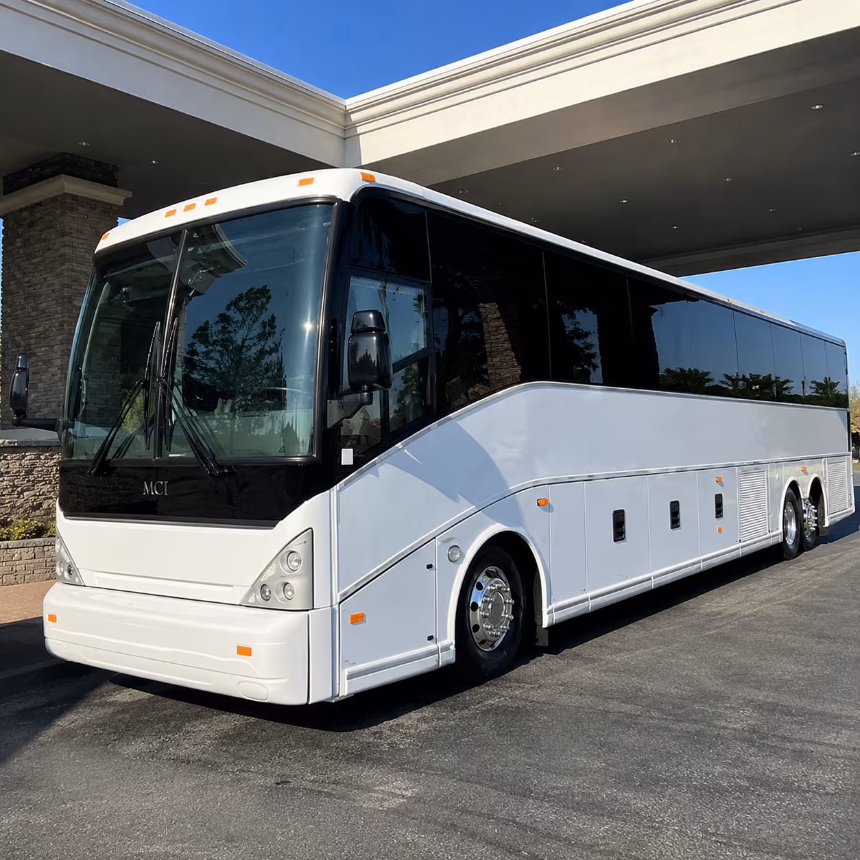 pasadena comfortable charter bus rentals for pasadena school field trips