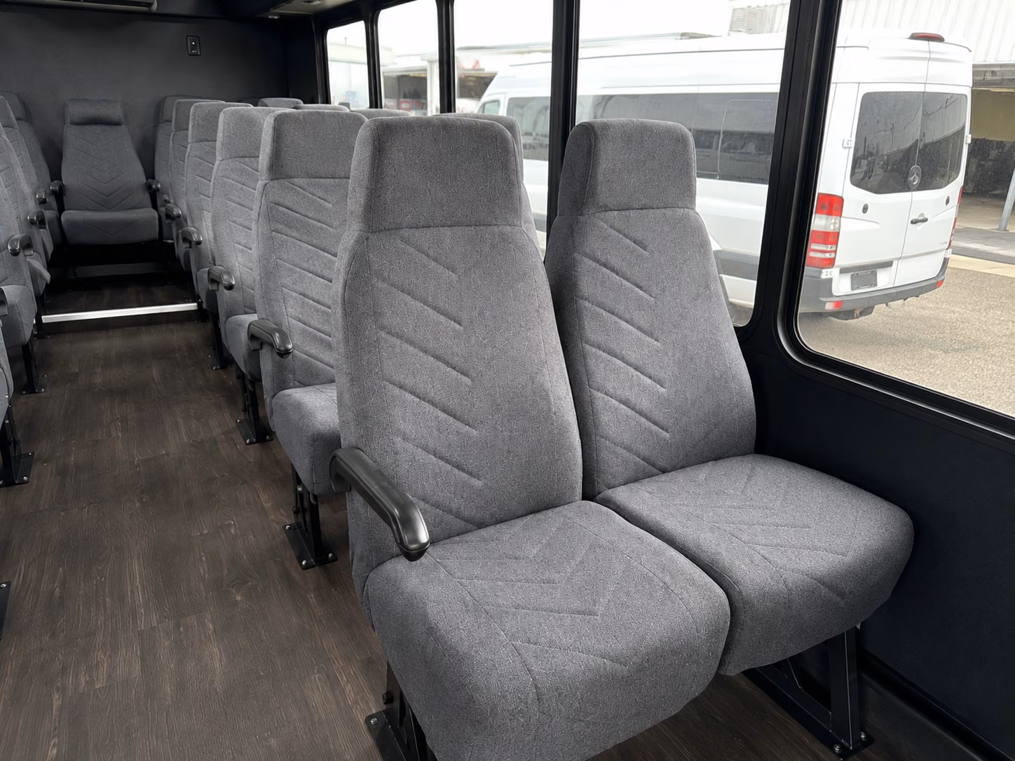 pomona bus rentals