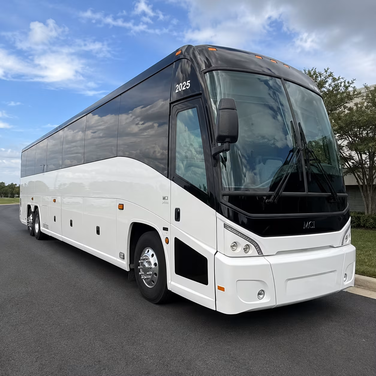 pomona charter bus rentals for airport transfers